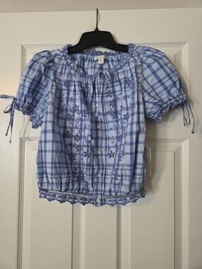 Women’s Blue Plaid Embroidered Short Sleeve Peasant Top